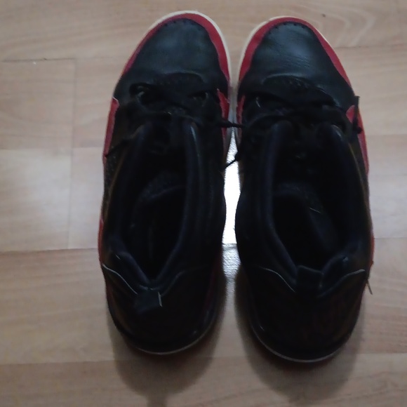 These are nike SC-3 Anthracite Black Red Mens - Picture 2 of 3